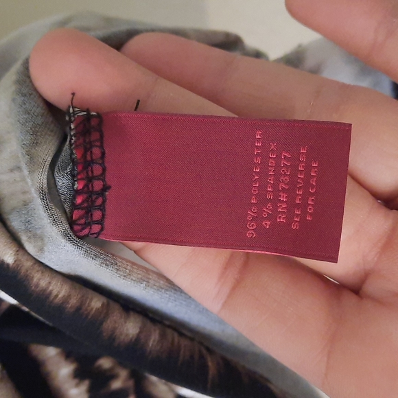 Black, Brown, White Blouse  *BOGO* - Picture 5 of 5